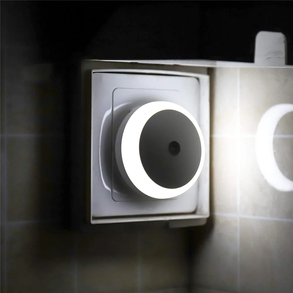 Nutikas LED-öövalgusti koos anduriga Nutikas LED-öövalgusti koos anduriga